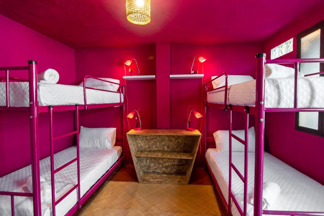 Why Not Hotel Antigua Exteriér fotografie