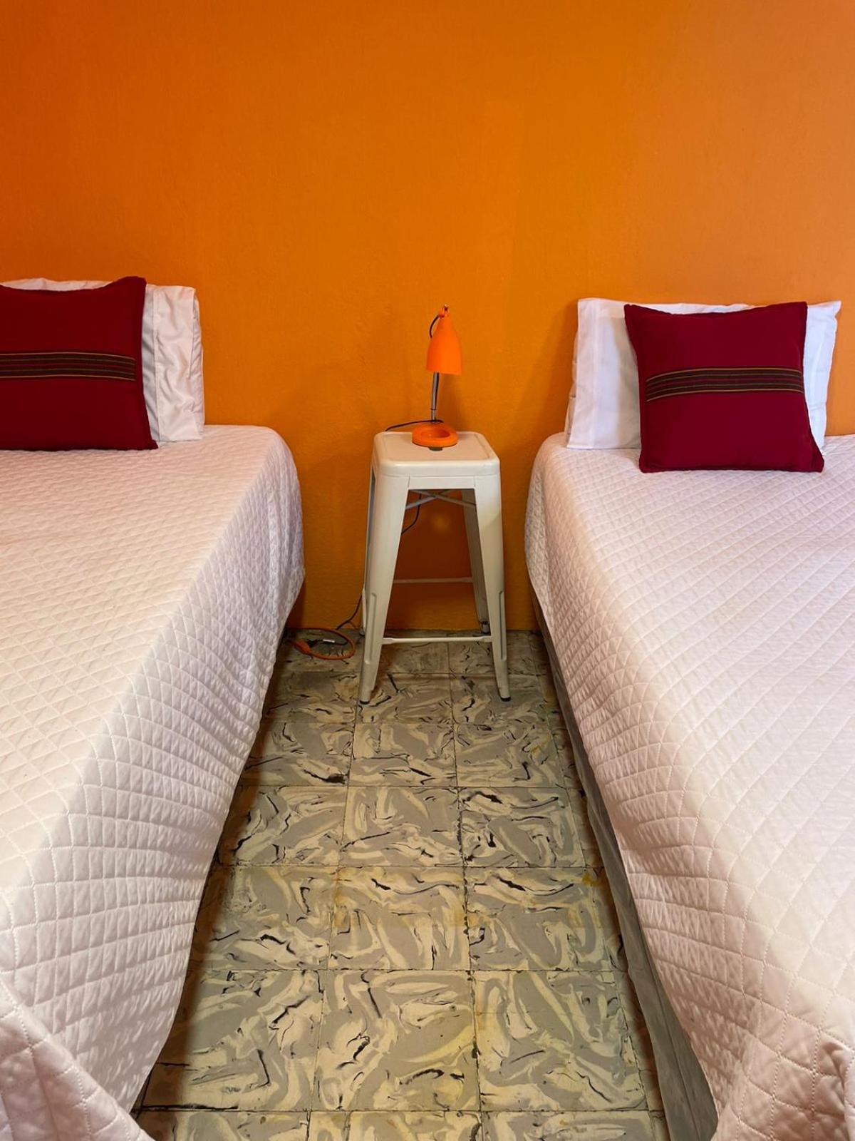 Why Not Hotel Antigua Pokoj fotografie